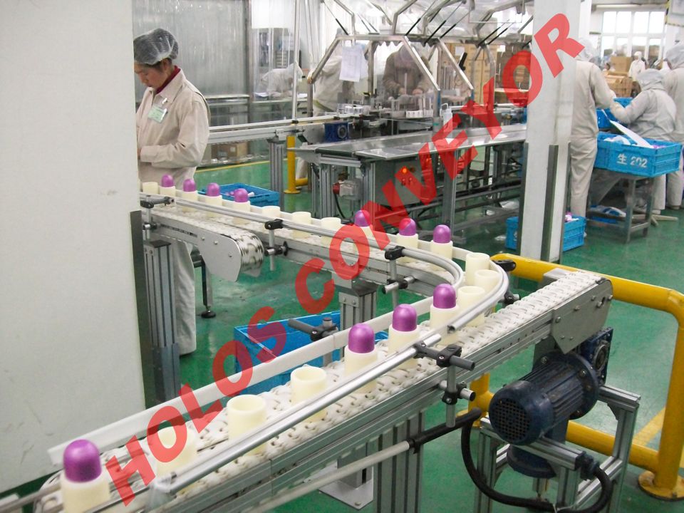 移動式皮帶機(jī)的特點(diǎn)是什么 移動式皮帶機(jī)的特點(diǎn)是什么