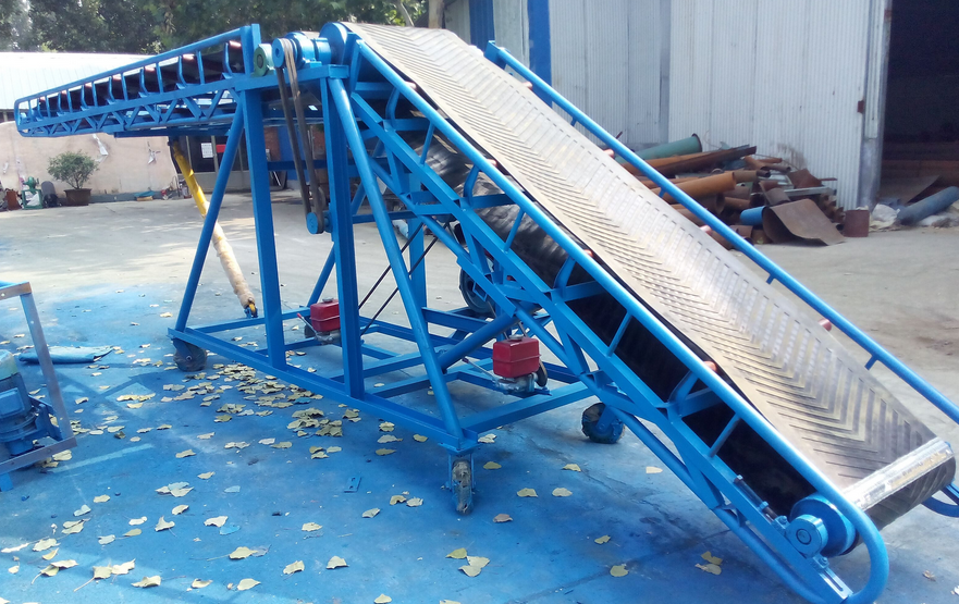 輸送機(jī) 輸送機(jī)