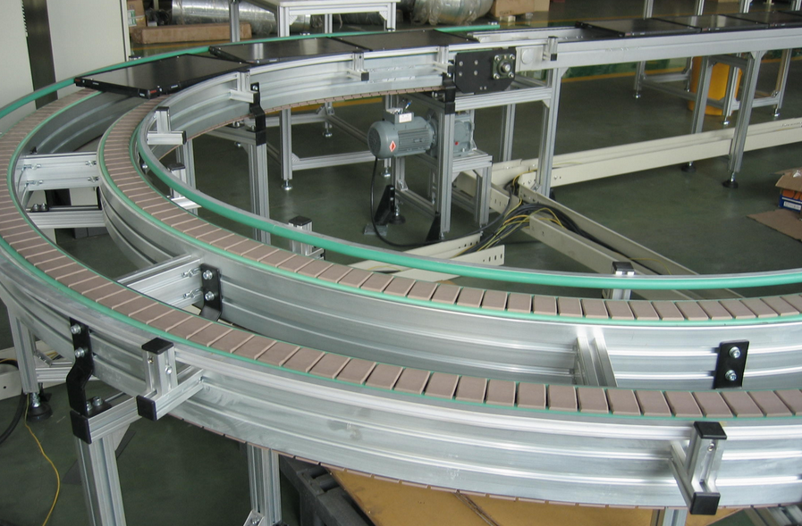 輸送機(jī) 輸送機(jī)