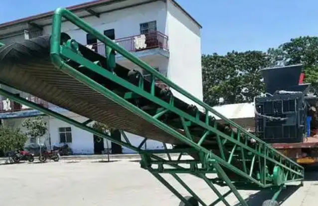 輸送機(jī) 輸送機(jī)